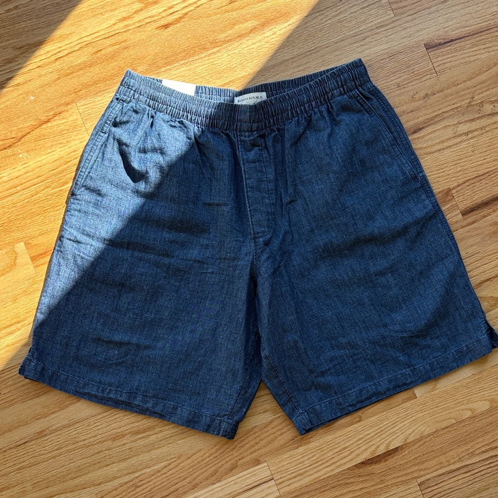NWT Banana Republic Slouchy Denim Shorts | Medium